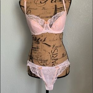 Cute Elle Macpherson set
